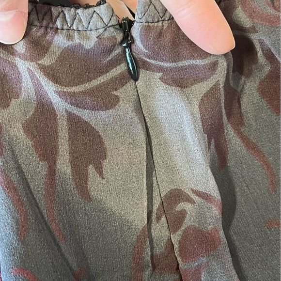 J Jill | 100% Silk Wine Red black Grey Elastic Waist Formal Pleated Skirt 10 - Picture 8 of 8